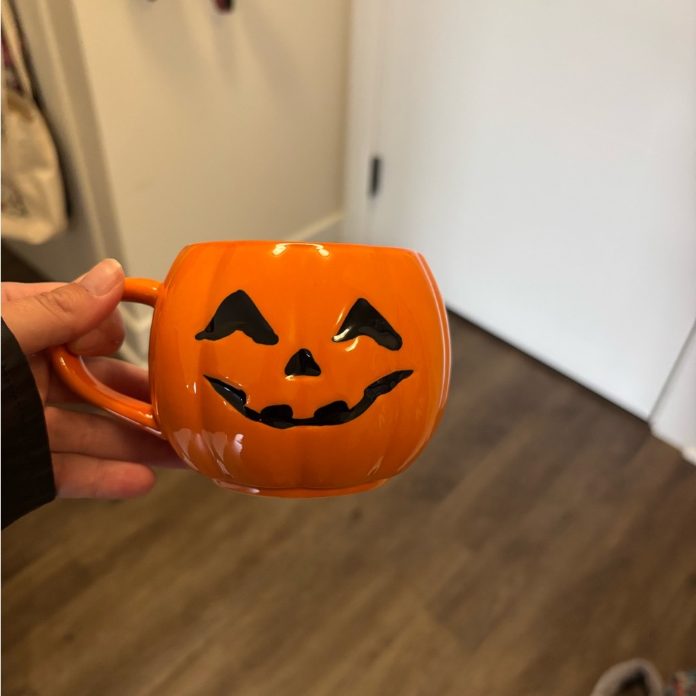 LAST CHANCE Halloween pumpkin jack o lantern mug